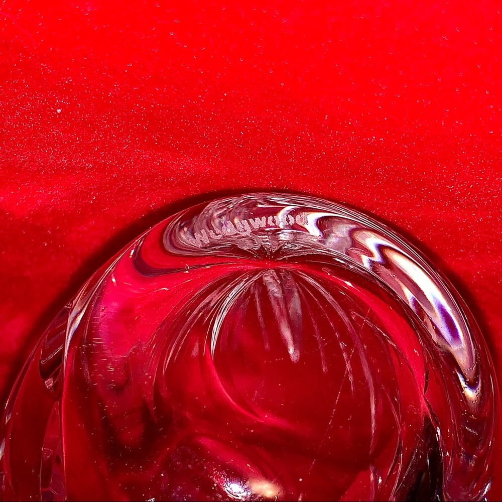 Wedgewood Crystal Vase - Picture 16 of 16